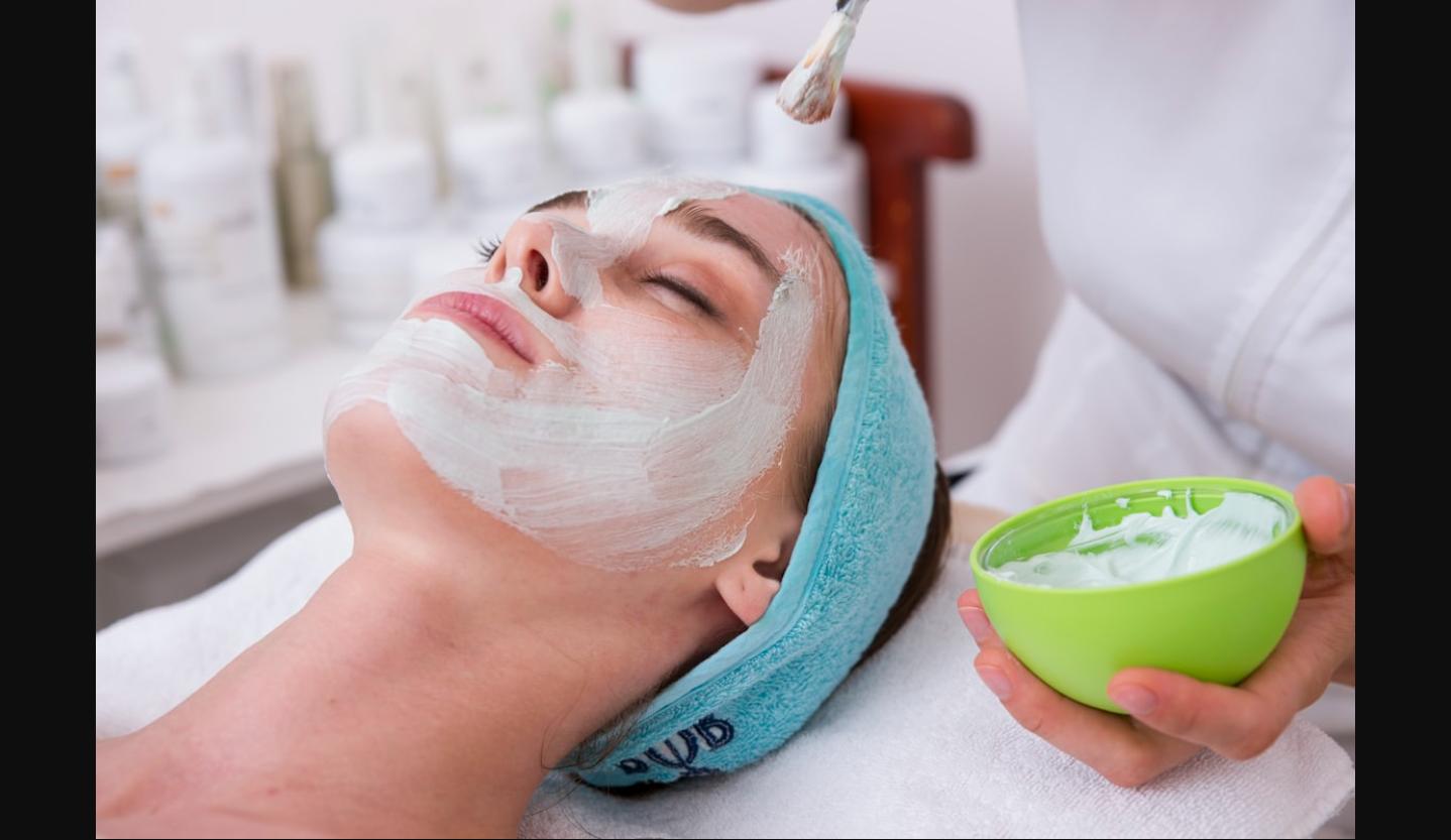 The Right Way to Cleanse Your Face: A Guide for Every Skin Type NEXXVORA